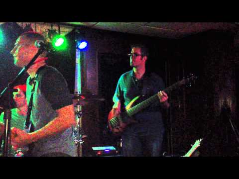 The Dropa Stoned joined by RJ Harmon (Harmonica)