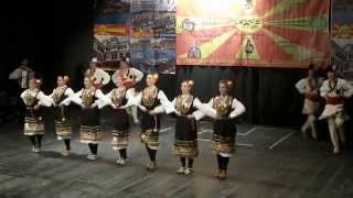 preview picture of video 'Танцов състав Играорец в културен център  Григор Пърличев - Охрид.'