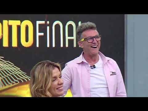 Linda homenagem: Fábio Brazza faz rima emocionante para Craque Neto!