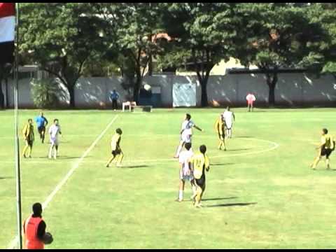 Melhores momentos do zagueiro Lucas Barreto.
