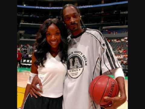Snoop Dogg feat. Brandy & Pharrell - Special