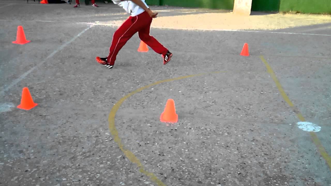 Circuito con estaciones en educación fisica