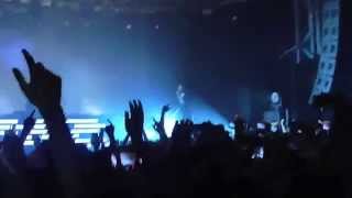 FABRI FIBRA - |INEDITO| ''LO STO FACENDO'' LIVE FABRIQUE SQUALLOR TOUR 17\10\2015