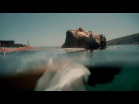 Pedro Pastor y Los Locos Descalzos - El Mar (Video Oficial)