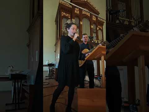 PO VODI - Duo Trenutek 