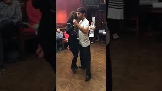 Wanda Abramor y Leandro Schumacher -  Clase Patio de Tango 04/18