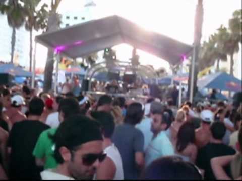 DJ Ortzy & Mark M feat. Aria - Party in Miami Original Mix.wmv