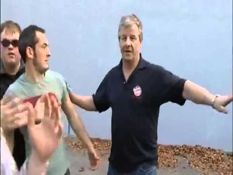 Hardy Bucks - Heads for handball tails for a fight