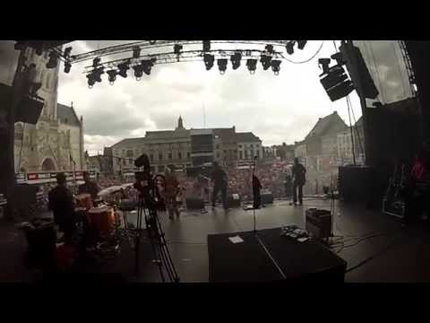 Op het podium met URBANUS EN DE FANFAAR (live @ Suikerrock 2014) -GOPRO-