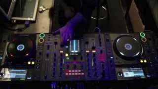 Lucas Divino - Mix au Mixmove 2011 (PARIS)