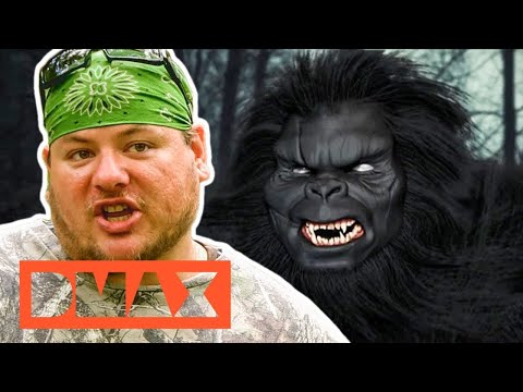 On the trail of monsters | The Monster Hunters | DMAX Germany