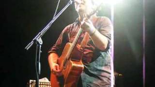 Monte Montgomery plays Neil Young's "Old Man"