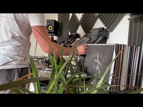 Bog Su @ Vinyl , Digital and Chill (Rominimal, Minimal, Microhouse)