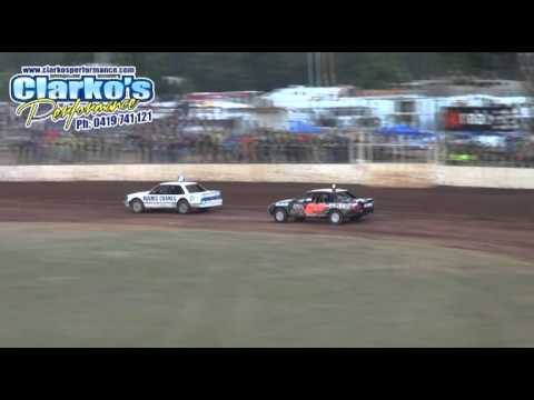 Modified Production - Heat 1 - Wild Desert Series - Kingaroy Speedway - 03.11.12