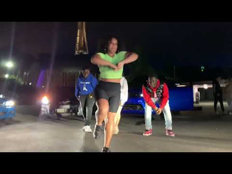 Comptonro2co do yo move ft Mikeyy 2yz @Remixyoung