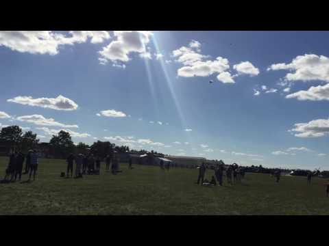 Flygdagarna Malmen Linköping 2016-08-27 JAS gör en split