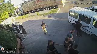 Экс-депутат показал, как в Николаеве «бусифицировали» мужчину (видео)