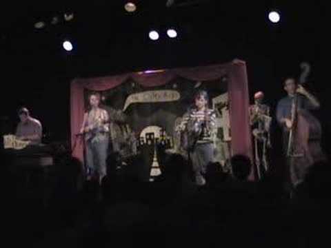 Ditty Bops - 19 Pack Rat.mpg