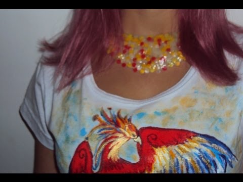 Como fazer um maxi colar com pote de amaciante e tampas plásticas