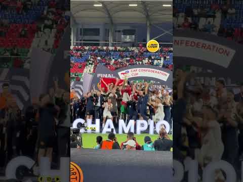 موتسيبي يدعو لقجع لتسليم كأس الكونفدرالية لنهضة بركان في مشهد رائع