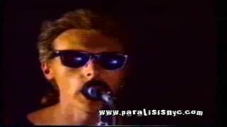 065-RED LORRY YELLOW LORRY - Only Dreaming (1988)