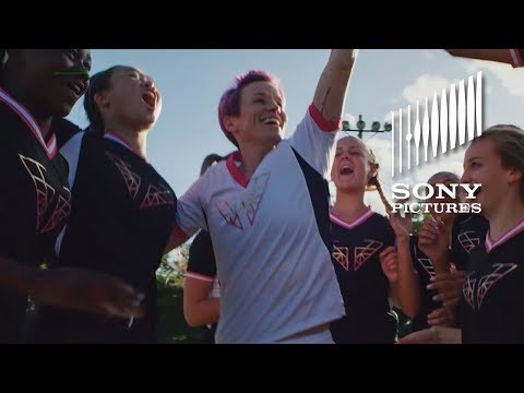 Charlie's Angels (TV Spot 'Megan Rapinoe - Charlie's Angels in Training')