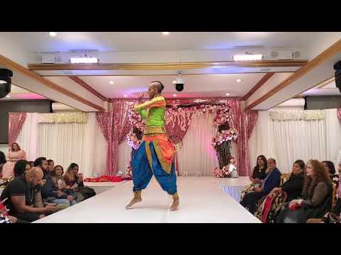 Gunga Ghana - International Dancer Zaman