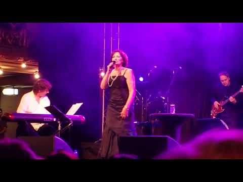 Marta Kubišová - Teď