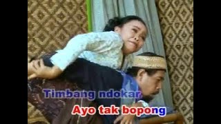 Download lagu Tak Bopong - Boy Suryo mp3 Download lagu Tak Bopong - Boy Suryo mp3