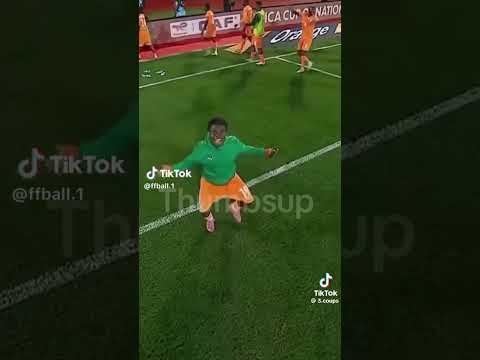 Taf la référence feat Ayano : INAO 🇨🇮⚽️💪🏾. #youssoumba toujours