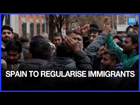 Hundreds of Pakistanis Queue at Barcelona Consulate Ahead of Spain’s Migrant Regularization Drive |