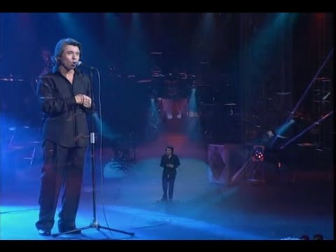 Raphael De Vuelta Concierto en Madrid 2003 Completo