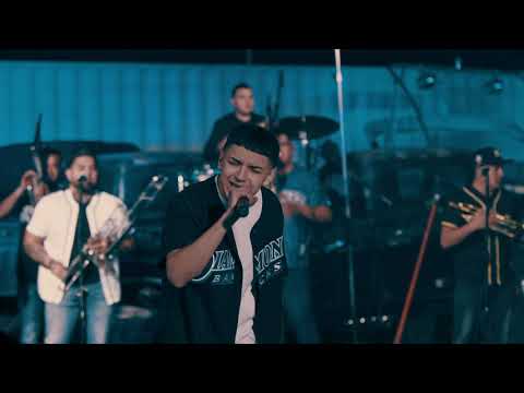 Banda La Alterada Ft Xavi (En Vivo)- Talento En Guasave