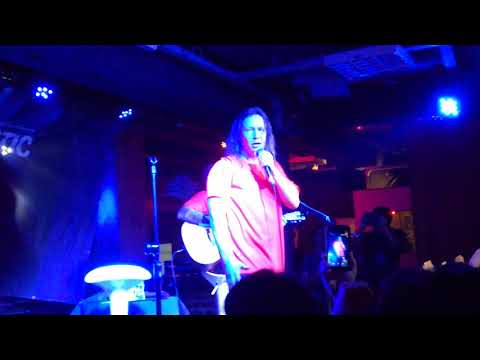 Blackoustic - Hunting High And Low (Live in Santiago, Chile - 28/04/2018)