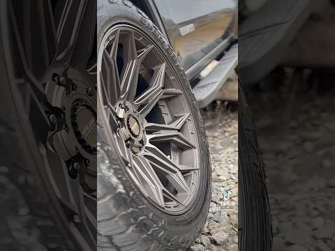 The perfect wheels for your GMC Sierra! Our 4P83 BRONZE now in stock!