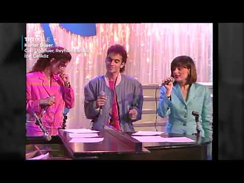 Can Uğurluer, Reyhan Karaca, İzel Çeliköz - Karlar Düşer