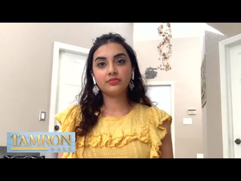 This Woman Is Living with Bipolar Disorder & Thriving