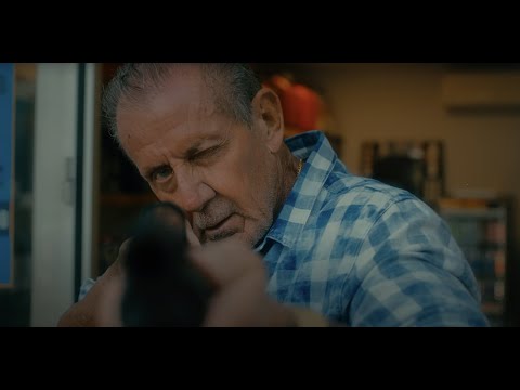 Flenn - Honey  (Clip Officiel)