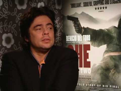 Why did Benicio del Toro walk out of Che interview?