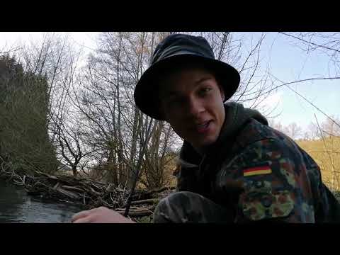 Angeln auf FORELLE am Bach