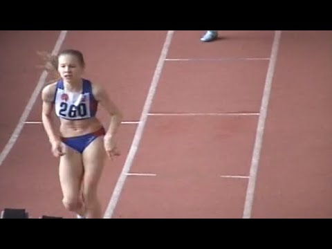 Girls on 200m (heat 9) - Season Opening Cup