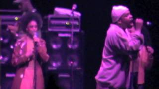SLUM VILLAGE performs Conant Gardens & Fall in Love with THE ROOTS - OkayPlayer 2000