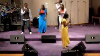 Grace Thrillers in Bermuda (Part 3) We come hear to praise Him