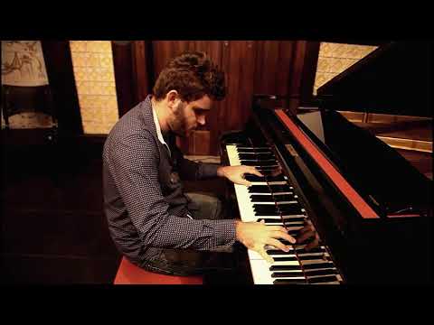 Standing in the sunset glow (Piano COVER) | SARAU DO MAB