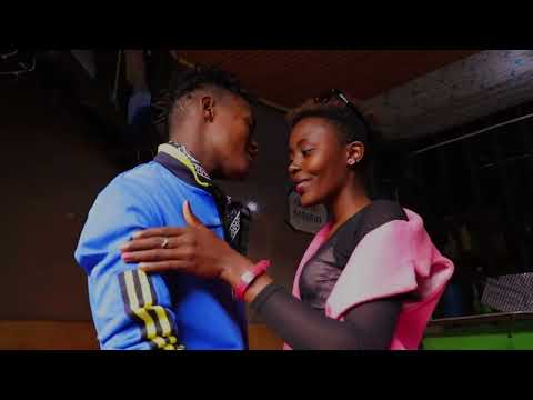 devanny dk ft layoleny mama amida(official video)