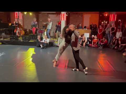 "OTRA LUNA" Bailan: Dilara Ogretmen & Leo di Cocco. Narcotango @ Tangoloft Berlin 29.10.23