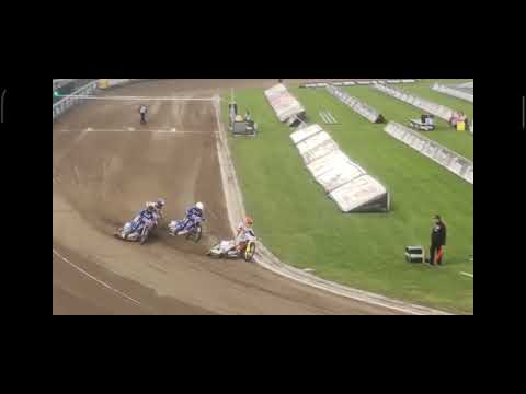 Wilki Krosno-Orzeł Łódź Bieg 10 Upadek Piotra Świercza i Mateusza Bartkowiaka