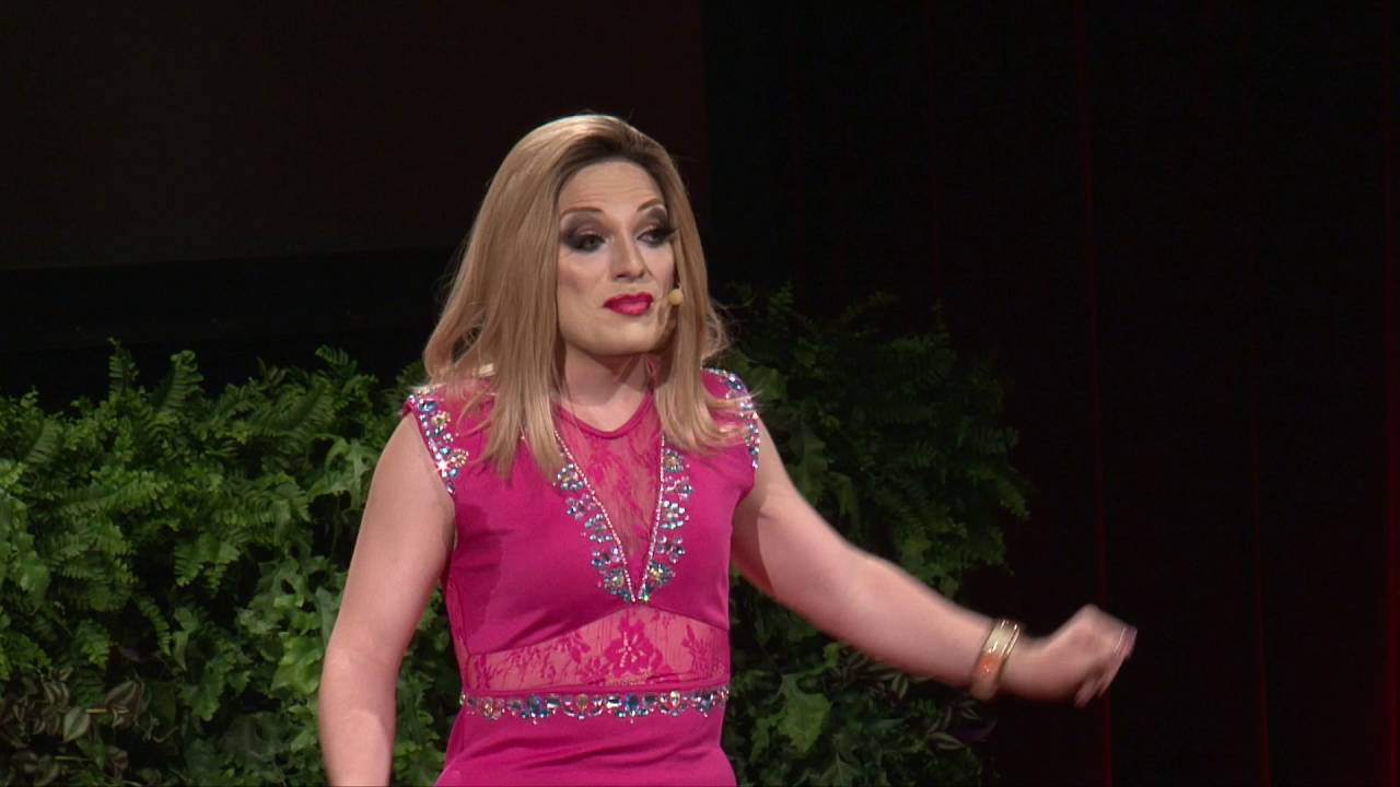 It's time to support differences | Lorelay Fox | TEDxSãoPauloSalon