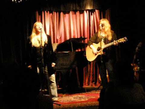 The Keller Sisters 'That Room' at Mighty Fine Guitars 6-7-14