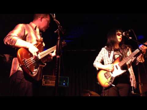 Lys Guillorn & Her Band - 